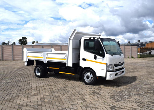 2017 Hino 300 Series 714 SWB (AX3) Tipper Truck