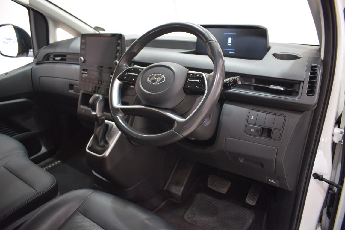 2023 Hyundai Staria 2.2D Executive 9-seater