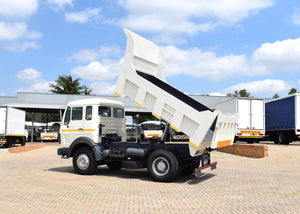 1982 Mercedes-Benz 1924S/32 MC TIPPER TRUCK