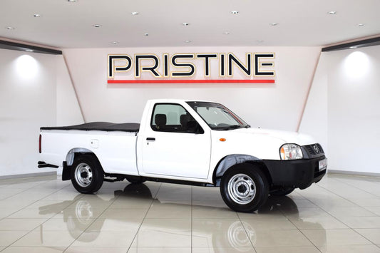 2017 Nissan NP300 Hardbody 2.0 (Aircon)