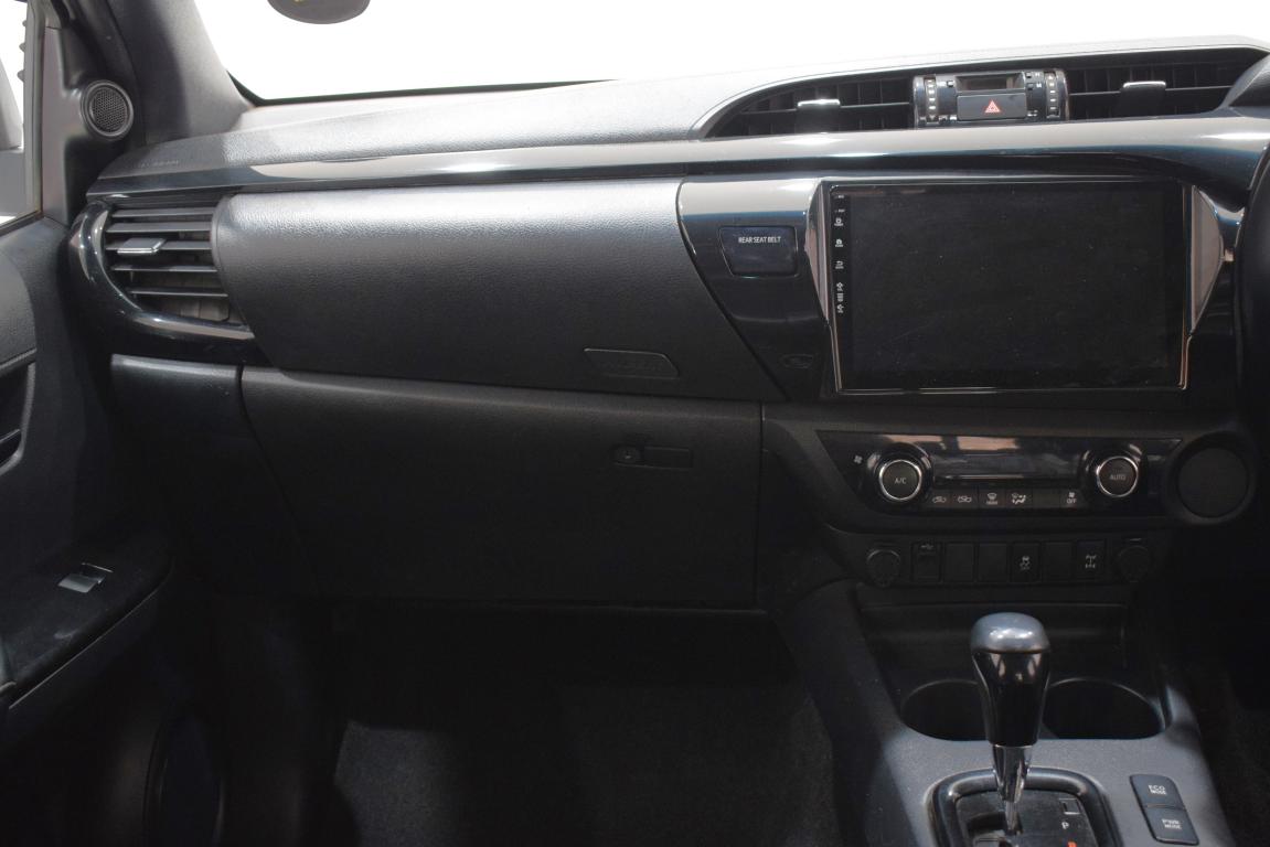 2018 Toyota Hilux 2.8GD-6 Double Cab Raider Dakar Auto