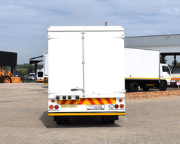 2012 Hino 300 Series 611 Volume Body Truck
