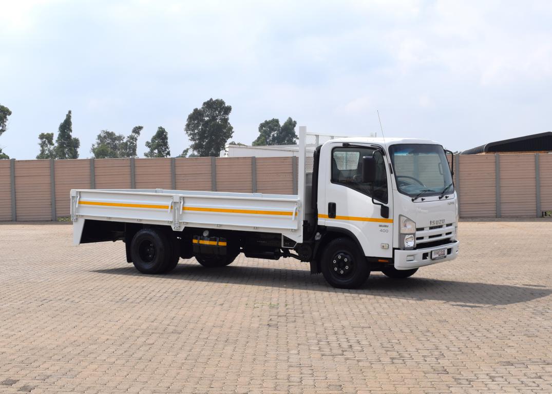 2013 Isuzu NPR 400 AMT DROPSIDE TRUCK