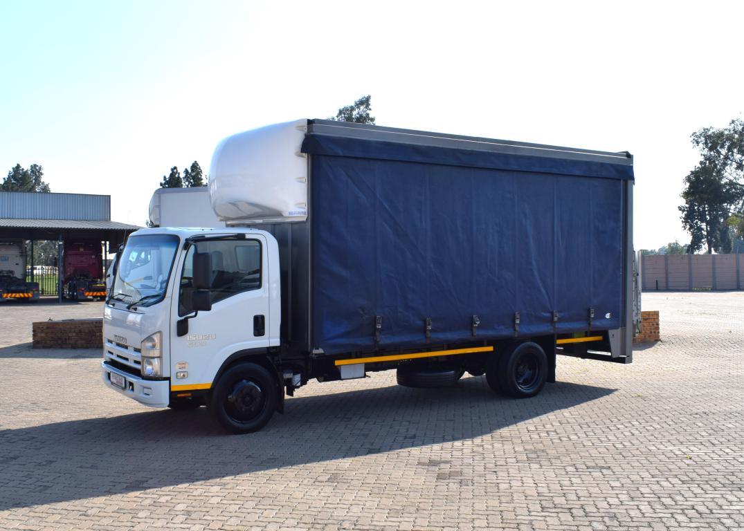 2021 Isuzu NQR 500 AMT CURTAIN SIDE & TAIL LIFT TRUCK