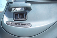 2015 Nissan UD 90 TAG AXLE REFRIGERATED BODY & TAIL LIFT