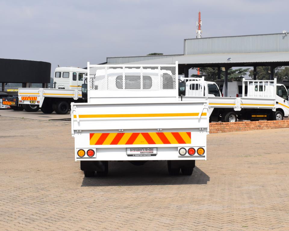 2013 Isuzu NPR 400 AMT DROPSIDE TRUCK
