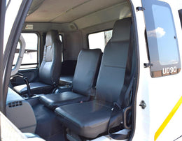 2015 Nissan UD 90 TAG AXLE REFRIGERATED BODY & TAIL LIFT