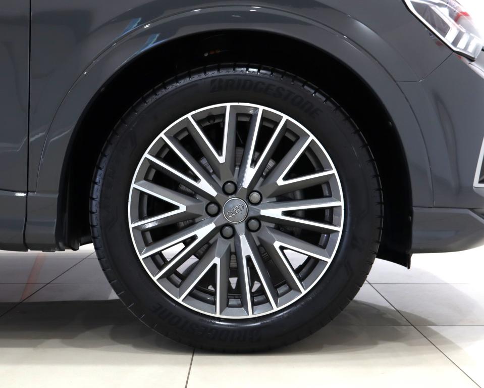 2020 Audi Q3 35TFSI Advanced line