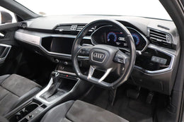 2020 Audi Q3 35TFSI Advanced line