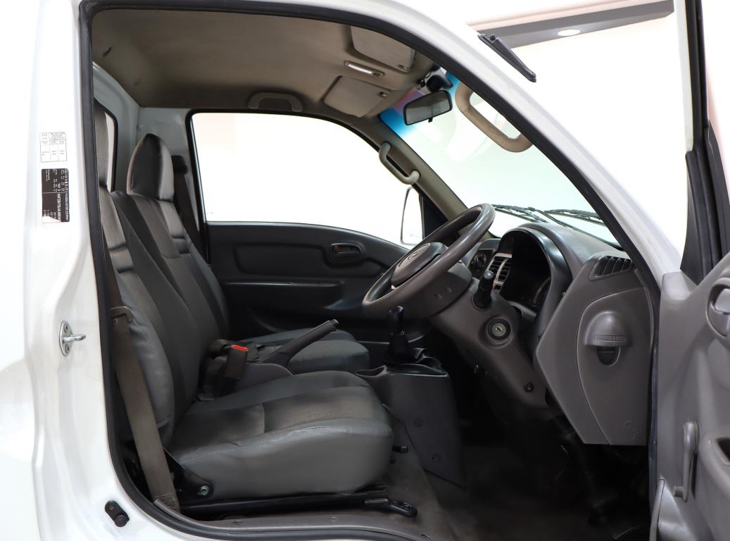 2021 Hyundai H-100 Bakkie 2.6D Deck (Aircon)