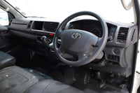 2024 Toyota Quantum 2.7 Sesfikile