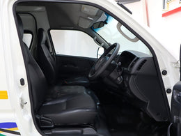 2024 Toyota Quantum 2.7 Sesfikile