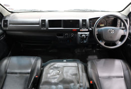 2024 Toyota Quantum 2.7 Sesfikile