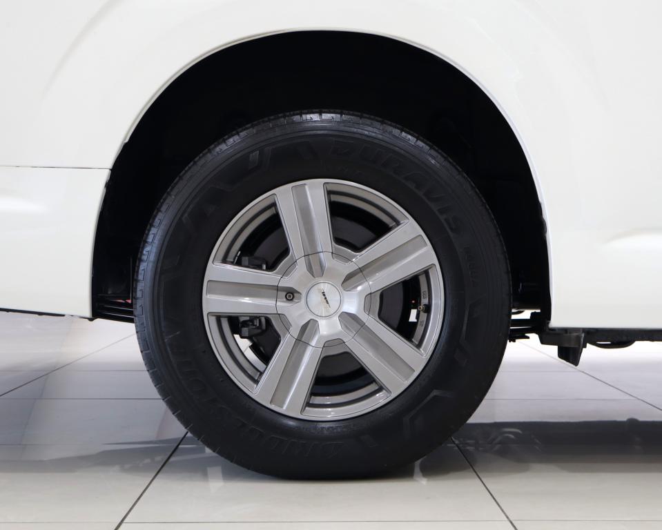 2019 Toyota Quantum 2.8 SLWB Bus 14-Seater GL