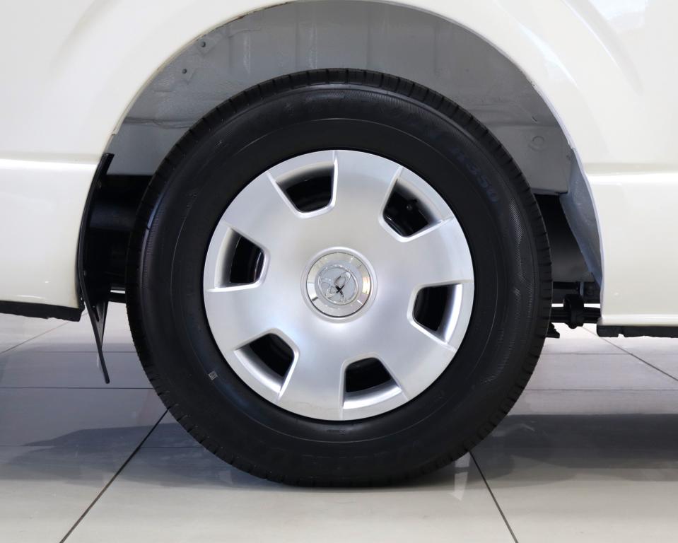 2022 Toyota Quantum 2.5D-4D Sesfikile