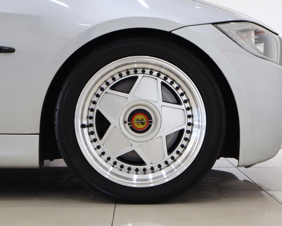 2007 BMW 3 Series 330i Auto