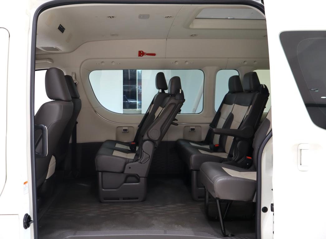 2019 Toyota Quantum 2.8 SLWB Bus 14-Seater GL