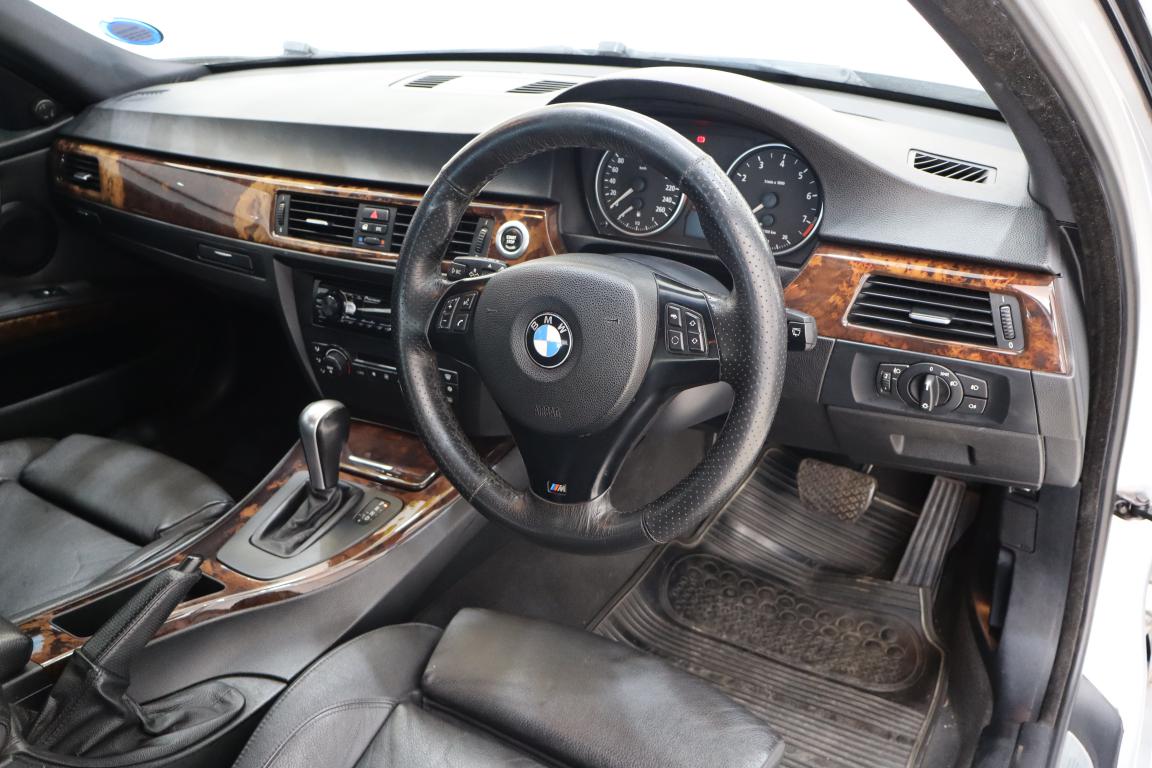 2007 BMW 3 Series 330i Auto
