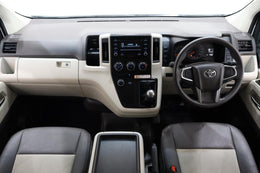 2019 Toyota Quantum 2.8 SLWB Bus 14-Seater GL