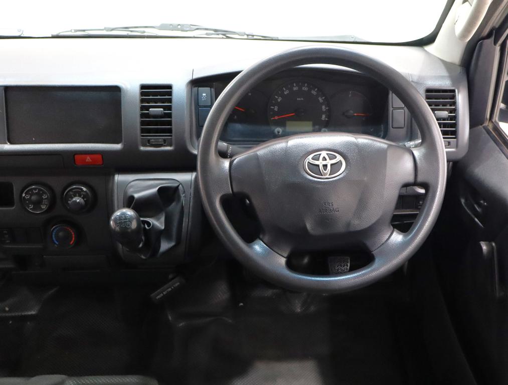2022 Toyota Quantum 2.5D-4D Sesfikile