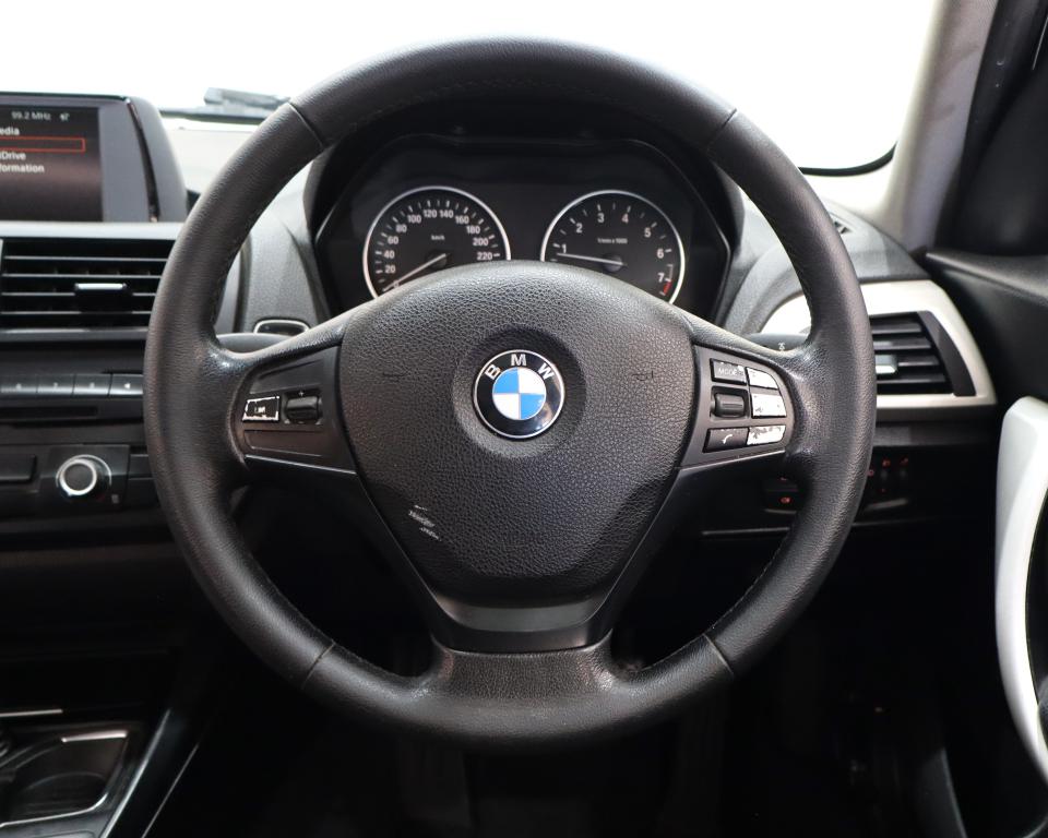 2014 BMW 1 Series 118i 5-Door