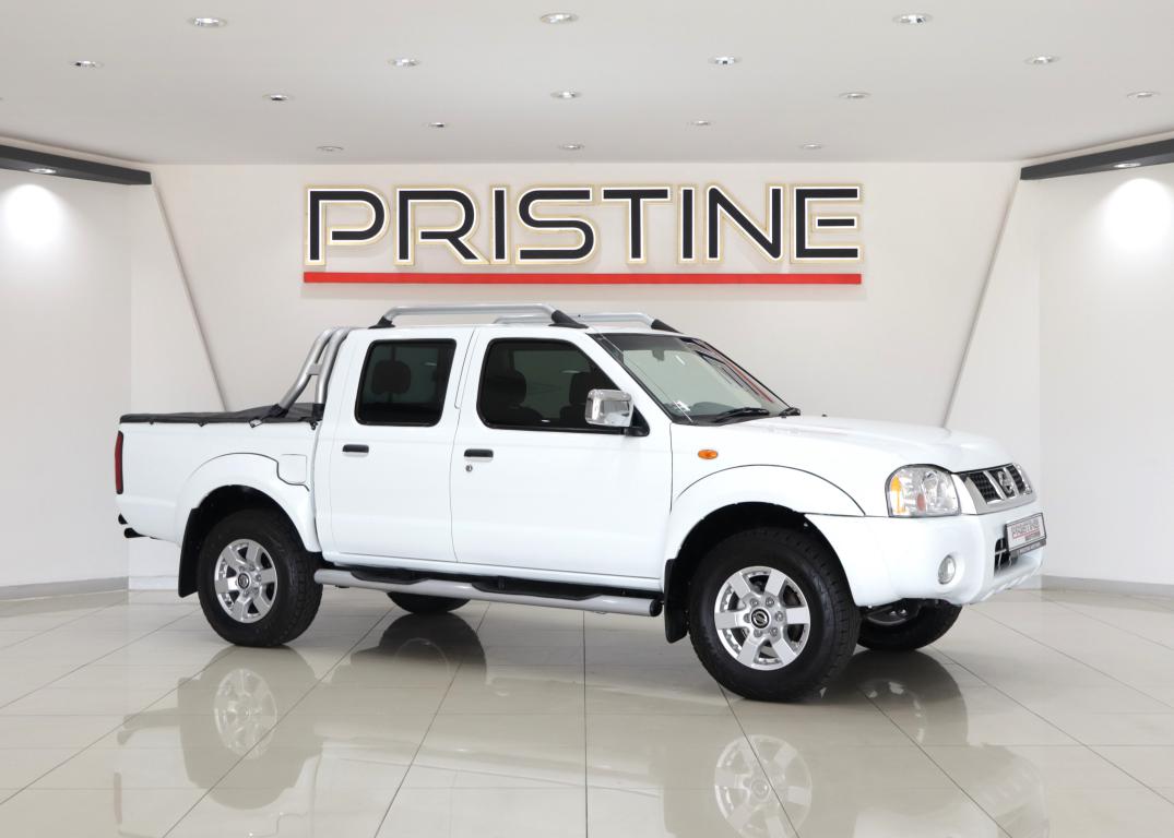 2020 Nissan NP300 Hardbody 2.4 Double Cab 4x4