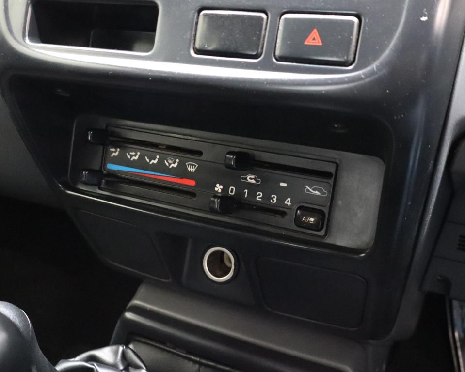 2020 Nissan NP300 Hardbody 2.4 Double Cab 4x4