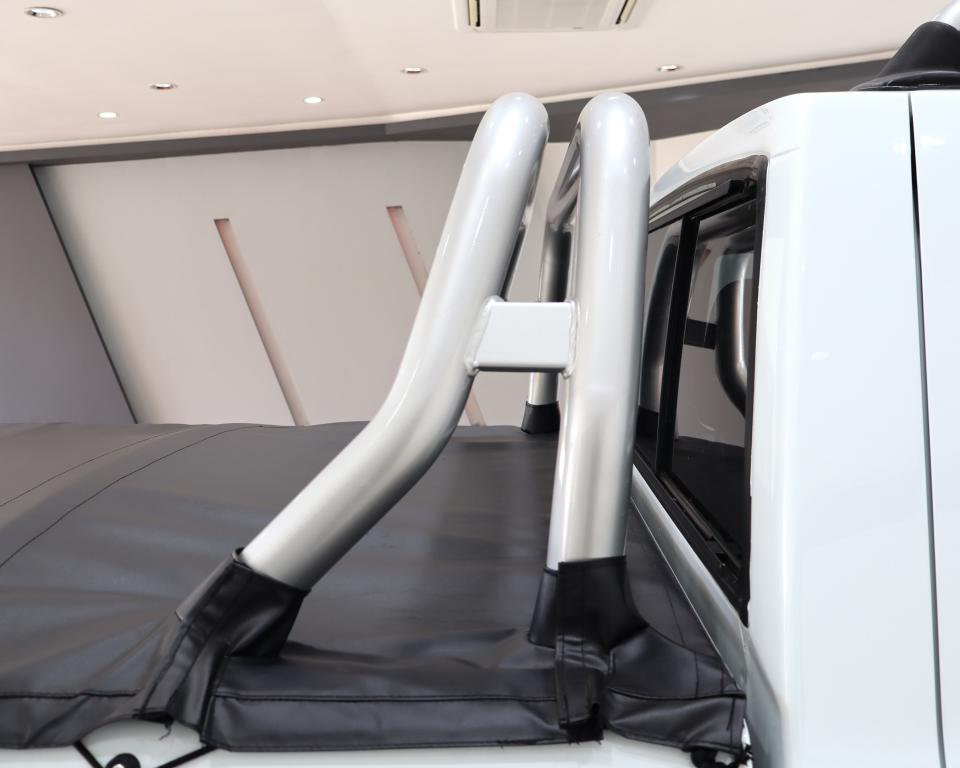 2020 Nissan NP300 Hardbody 2.4 Double Cab 4x4