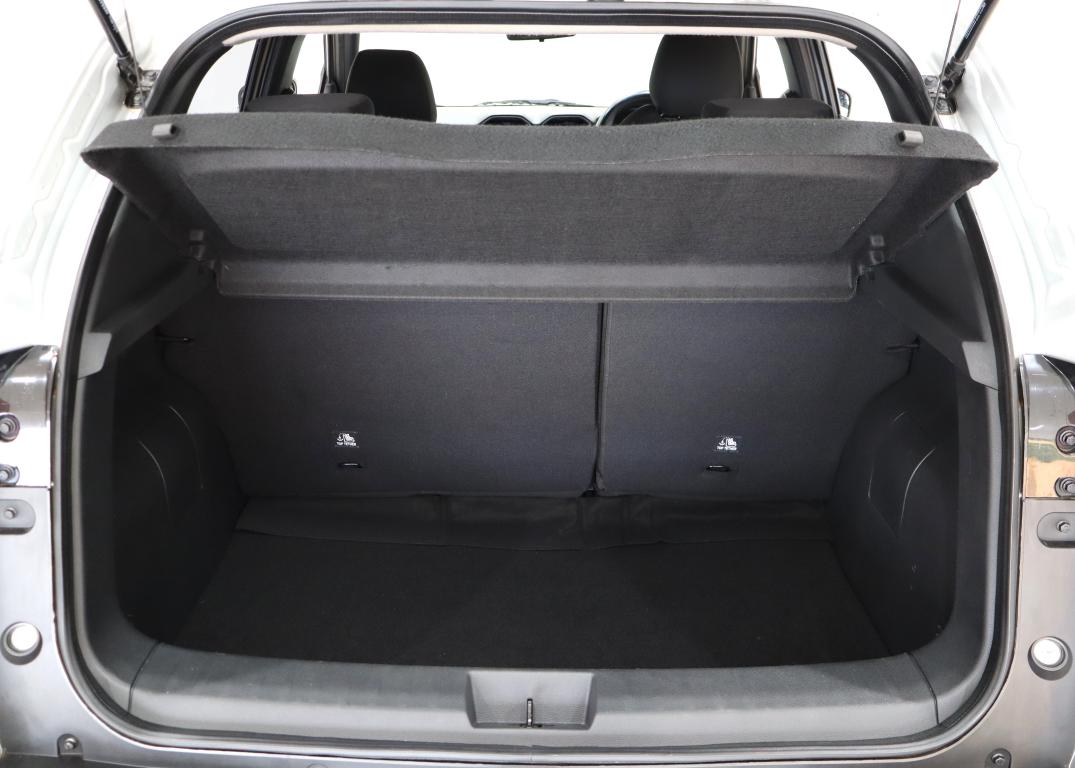 2025 Nissan Magnite 1.0 Visia Manual