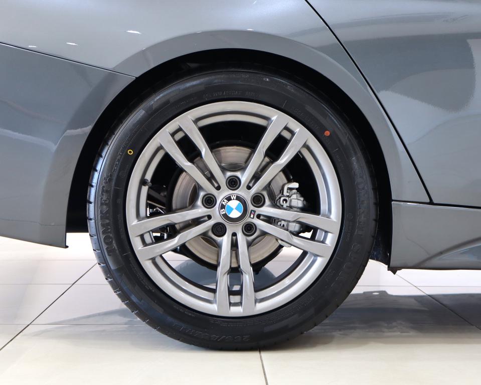 2018 BMW 3 Series 318i M Sport auto