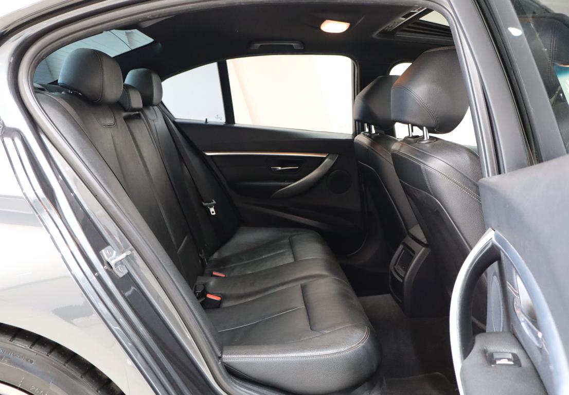 2018 BMW 3 Series 318i M Sport auto