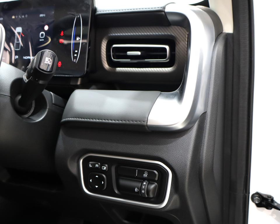 2026 GWM P300 2.4T Double Cab LT