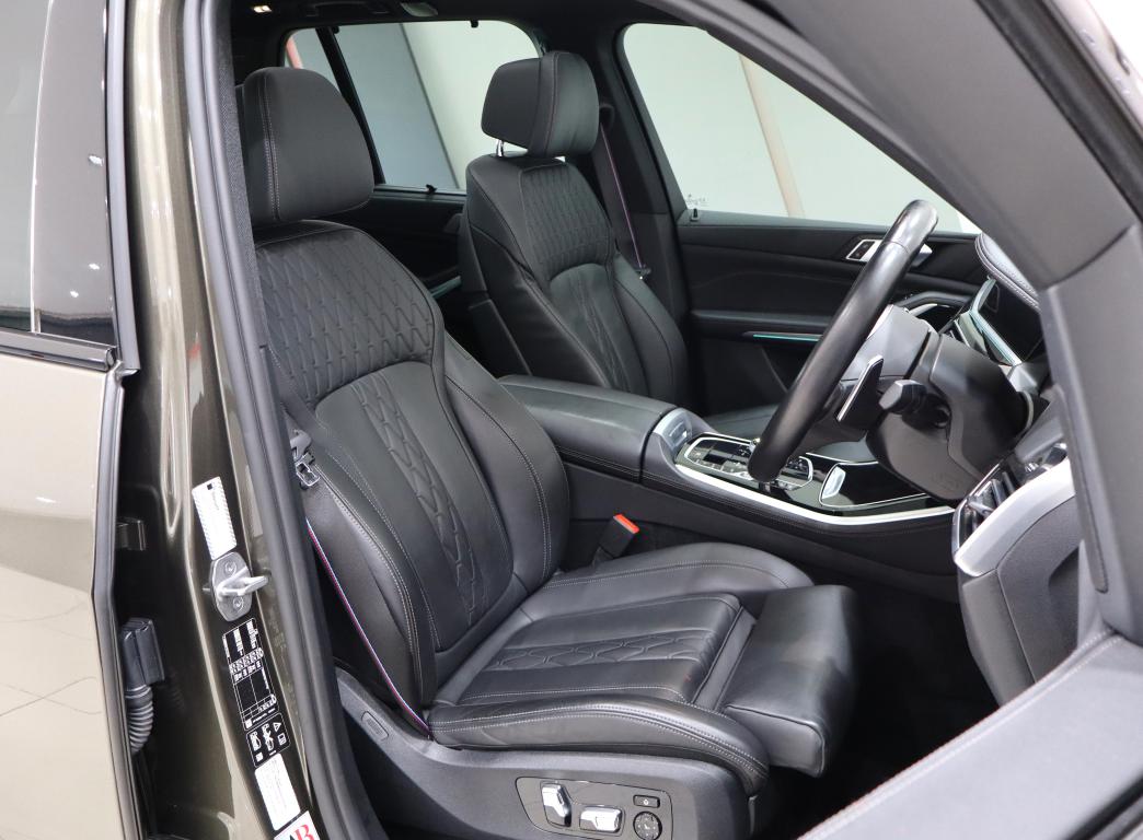 2022 BMW X5 M50d