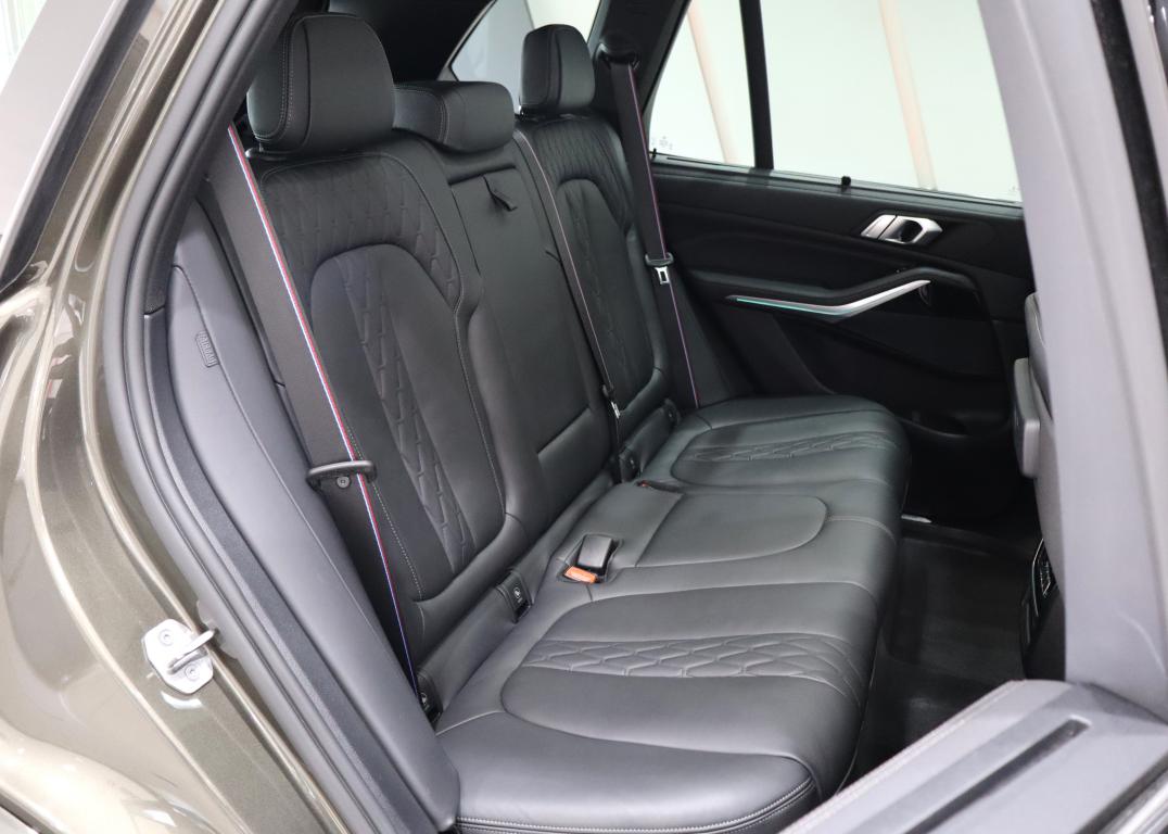 2022 BMW X5 M50d
