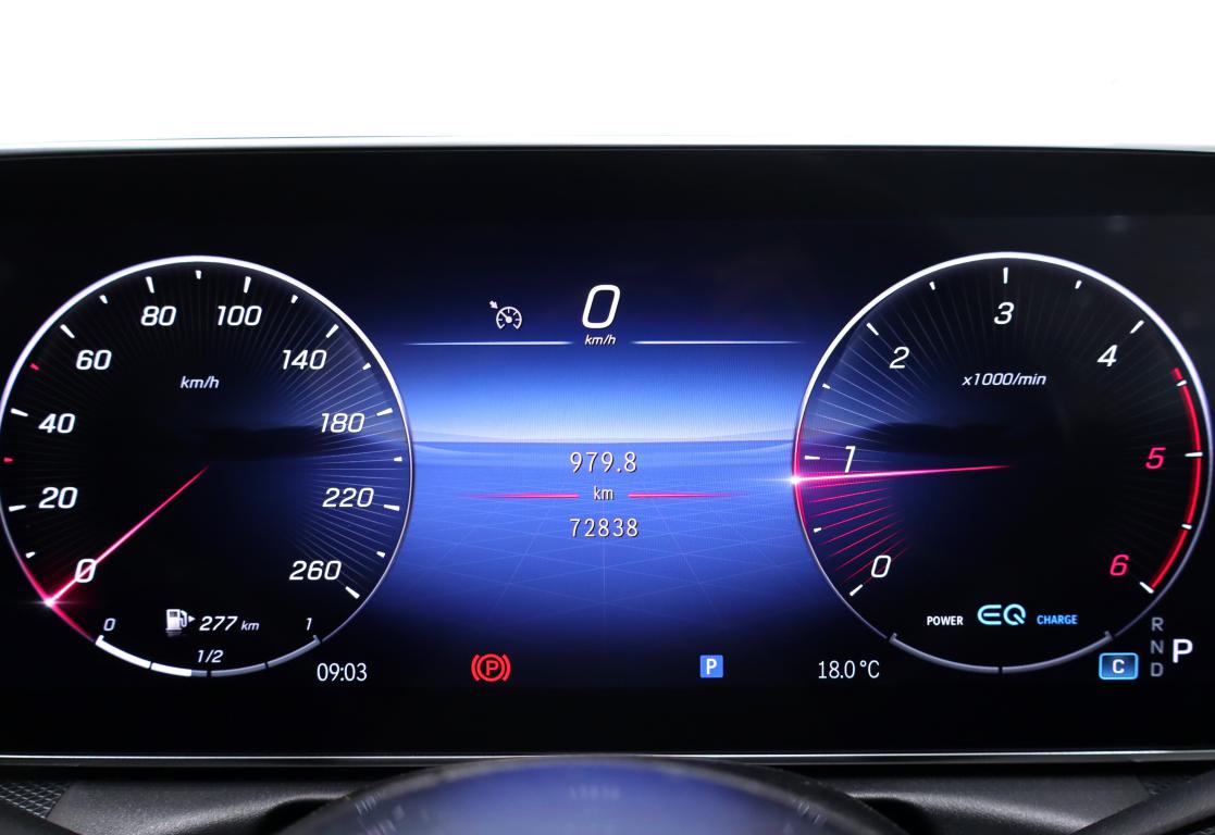 2022 Mercedes-Benz C-Class C220d Avantgarde