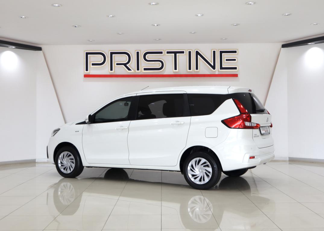 2023 Toyota Rumion 1.5 SX