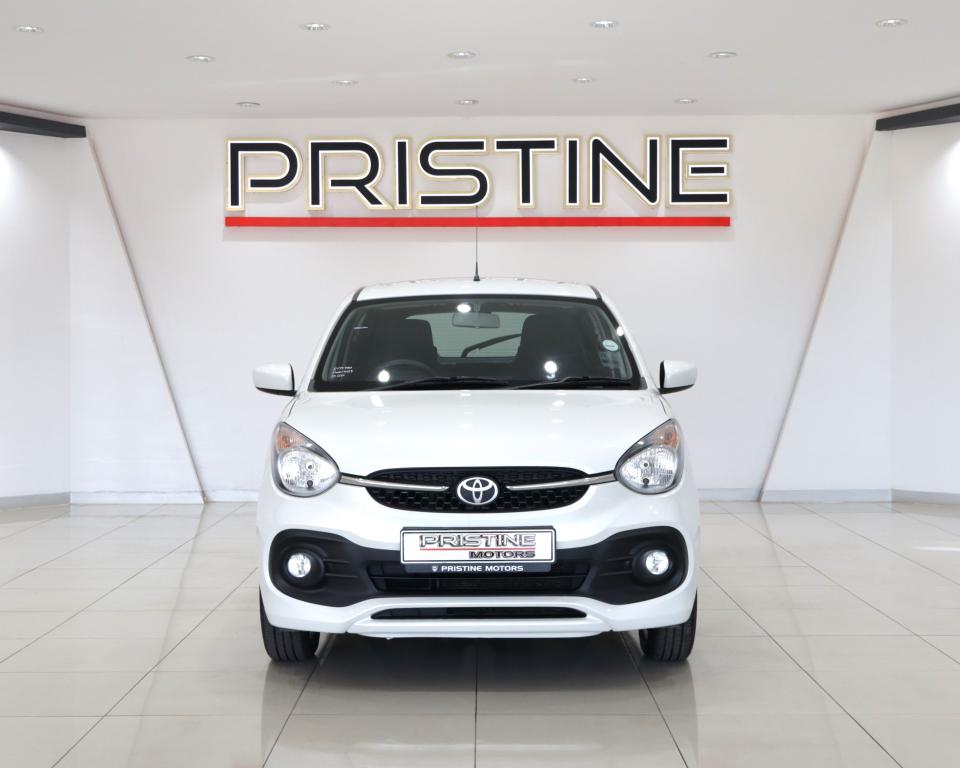 2023 Toyota Vitz 1.0 XR Manual