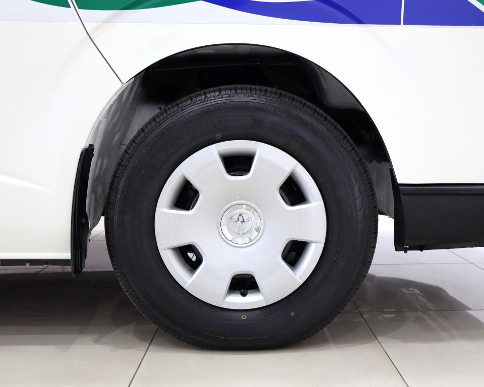 2024 Toyota Quantum 2.5D-4D Sesfikile