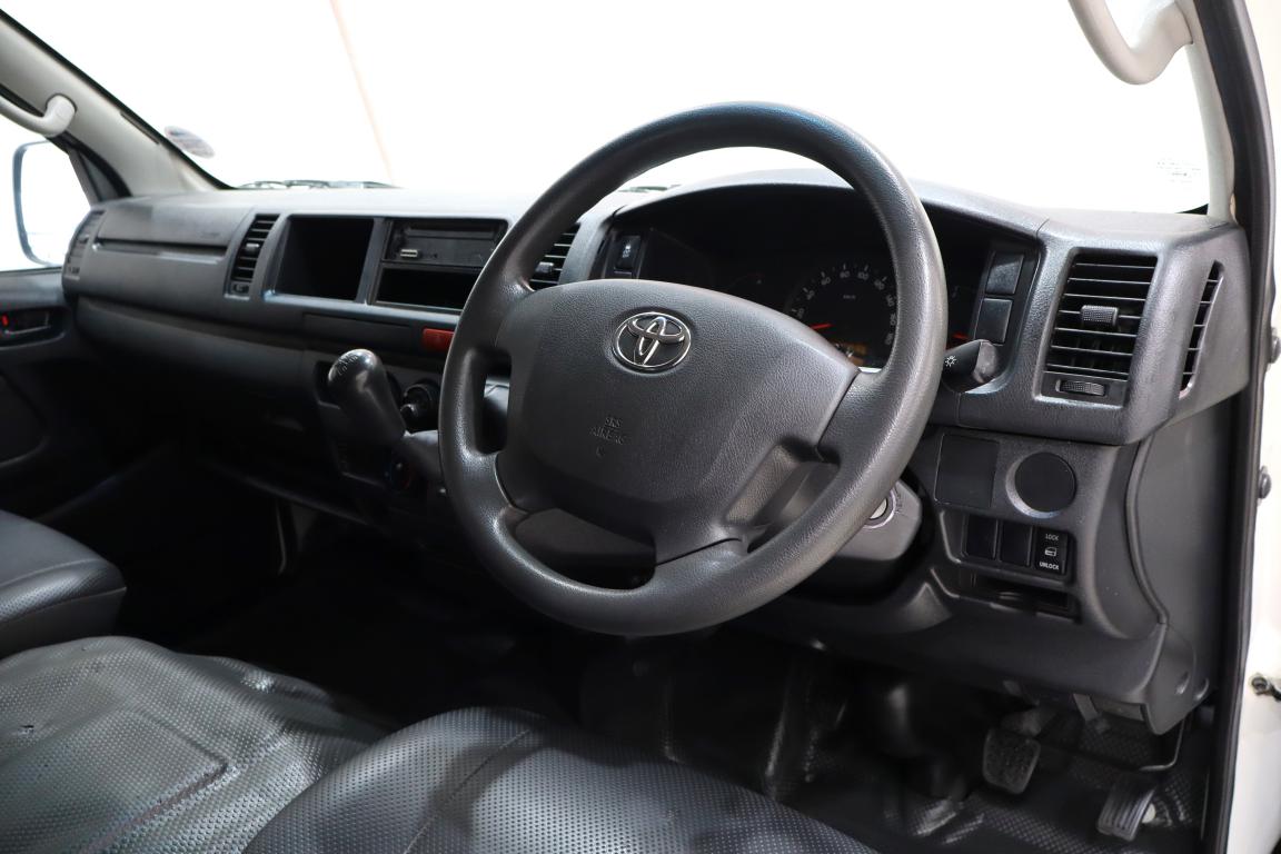 2024 Toyota Quantum 2.5D-4D Sesfikile