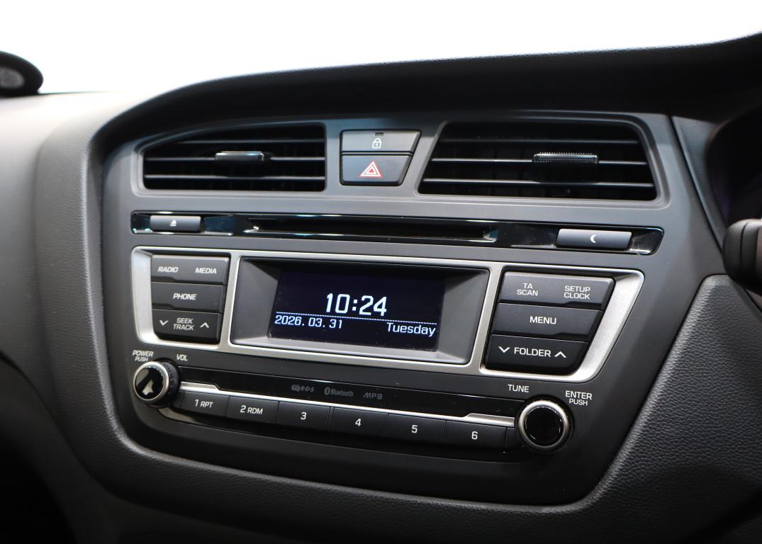 2015 Hyundai i20 1.4 Fluid Auto
