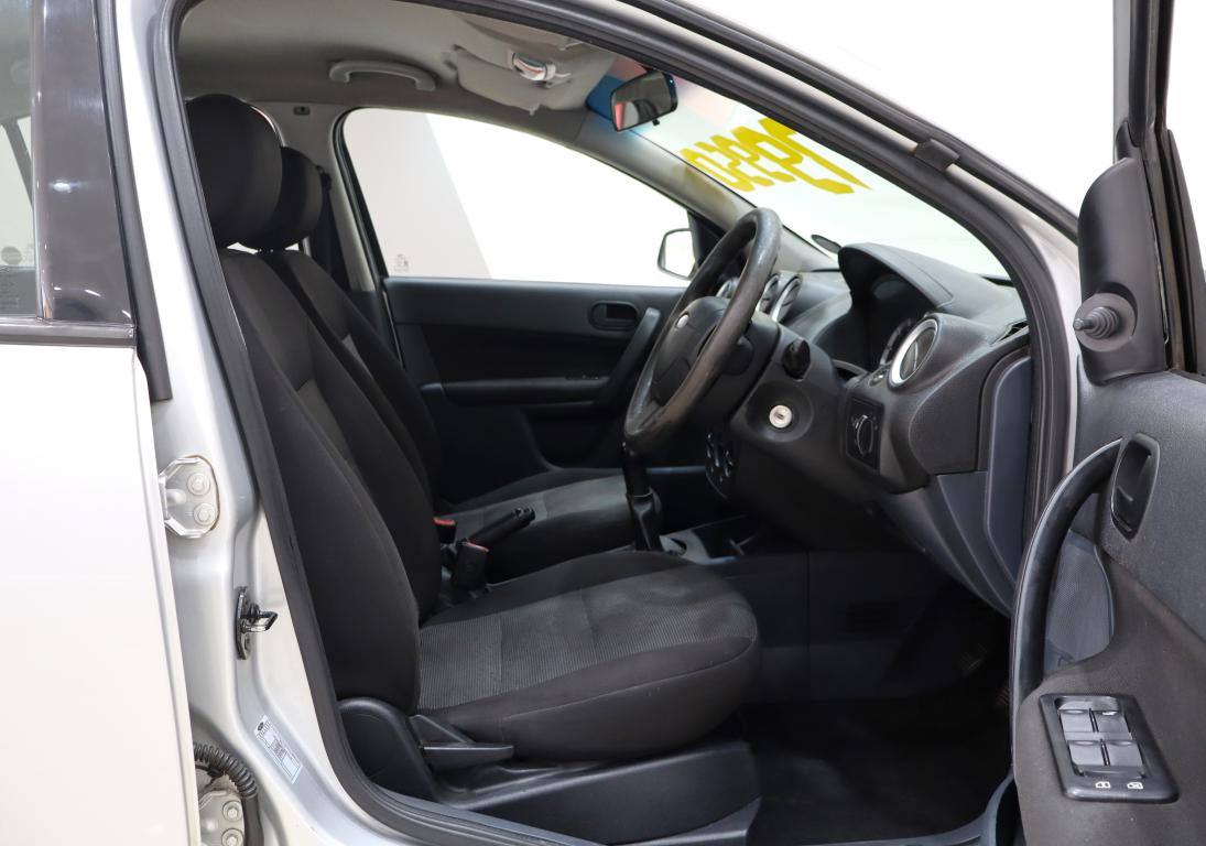 2015 Ford Ikon 1.6 Ambiente