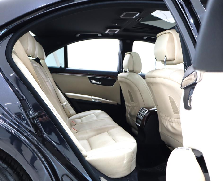 2009 Mercedes-Benz S-Class S350
