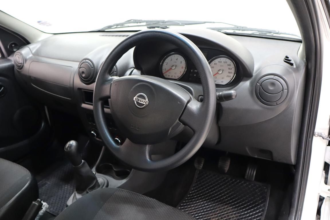 2021 Nissan NP200 1.6i (Aircon) Safety Pack