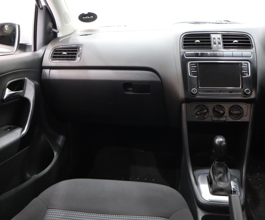 2021 Volkswagen Polo Vivo Hatch 1.6 Comfortline Auto