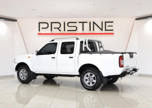 2019 Nissan NP300 Hardbody 2.4 Double Cab 4x4