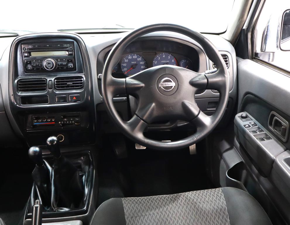2019 Nissan NP300 Hardbody 2.4 Double Cab 4x4