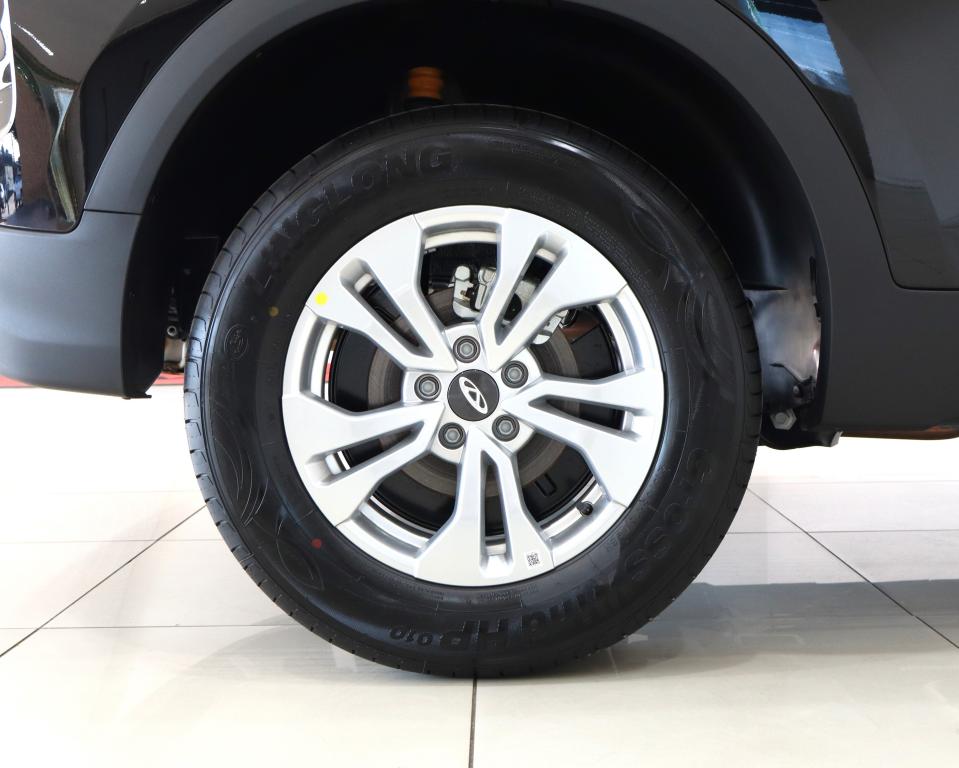 Chery Tiggo Cross 1.5 LiT Auto
