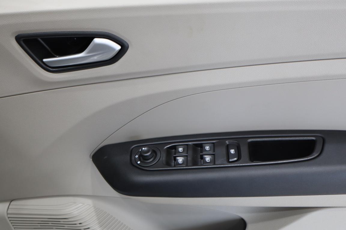 2026 Renault Triber 1.0 Techno