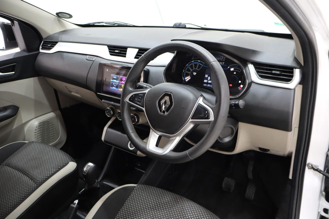 2022 Renault Triber 1.0 Intens Auto