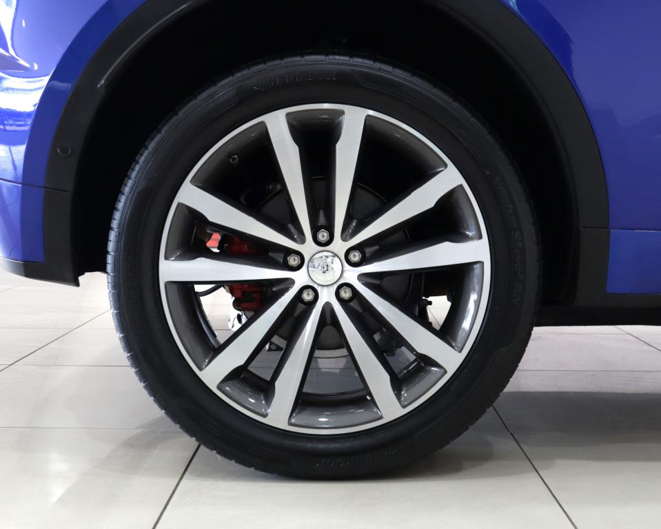 2018 Jaguar E-Pace P300 AWD R-Dynamic HSE